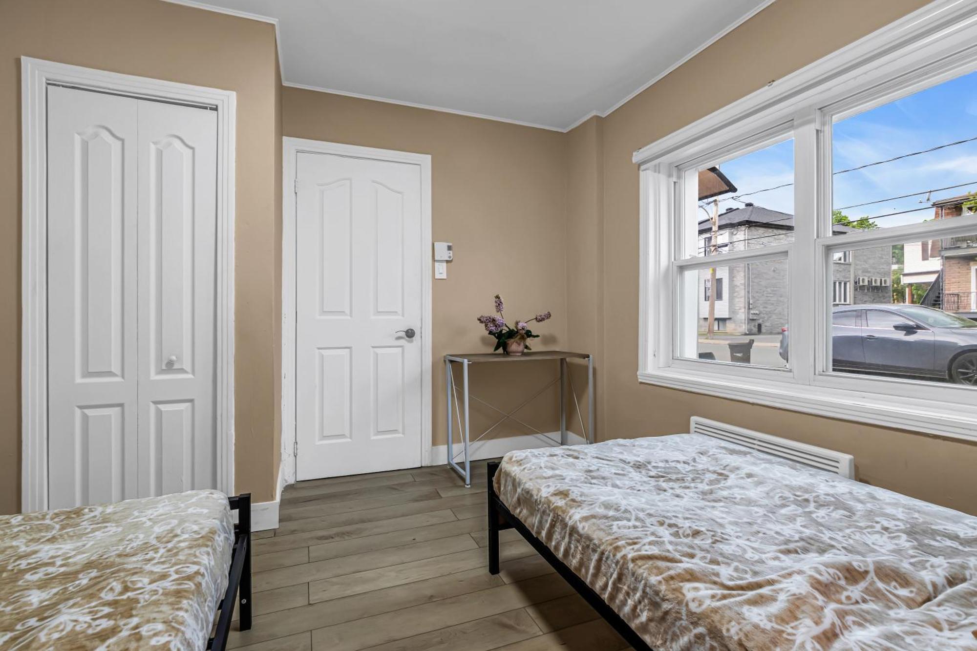 Beautiful 2 Bdr South Shore Montreal ロンゲール エクステリア 写真
